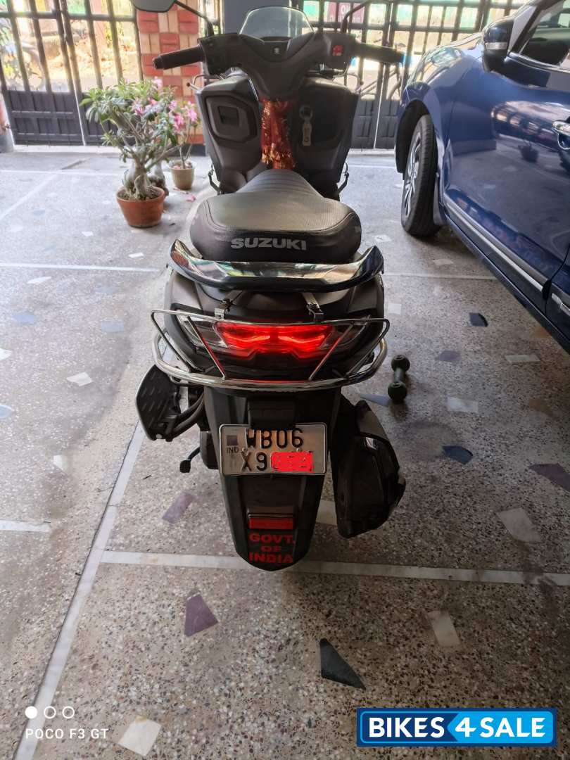 Suzuki Burgman Street Ride Connect Edition