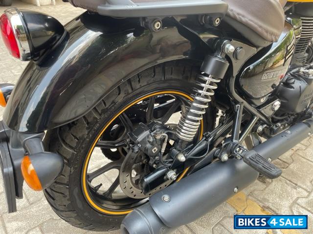 Yellow Royal Enfield 2022 Meteor 350