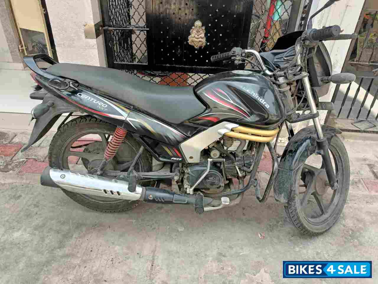 Mahindra Centuro NXT