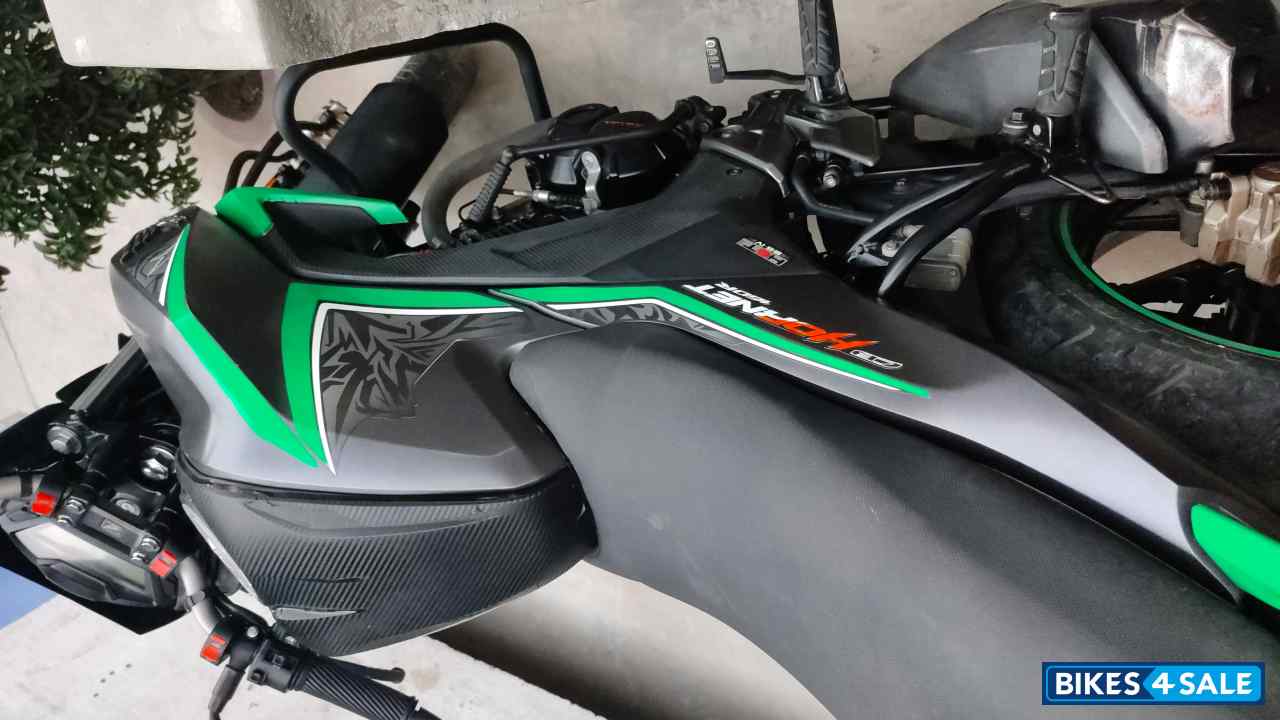 Honda CB Hornet 160R