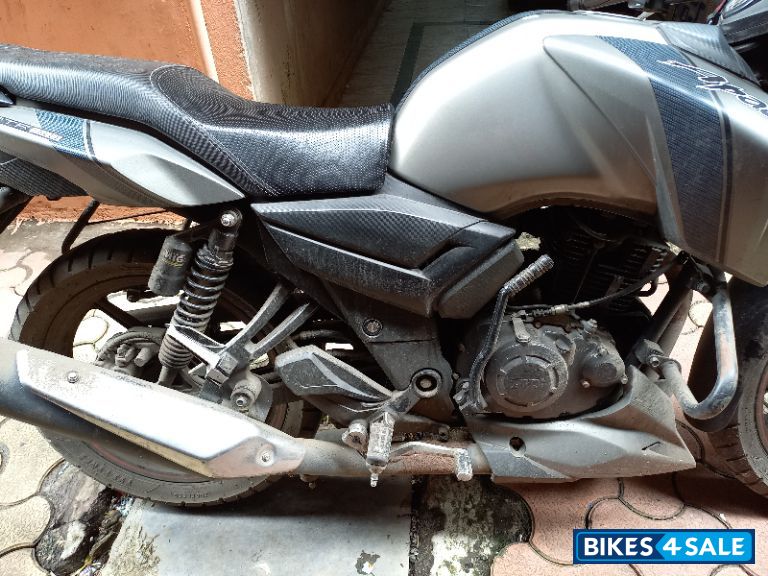 Matt Grey TVS Apache RTR 160