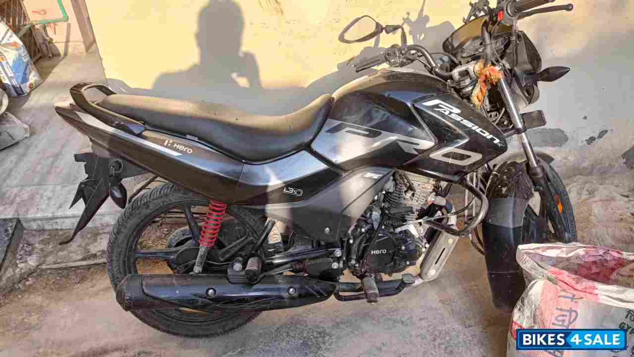 Black Hero Passion Pro BS6