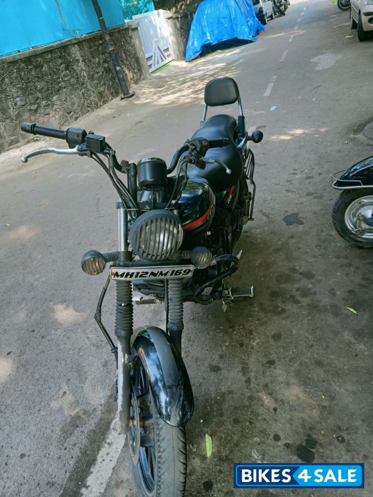 Bajaj Avenger Street 220