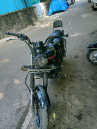 Bajaj Avenger Street 220