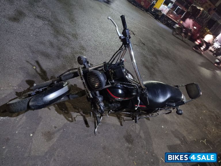 Bajaj Avenger Street 220