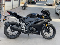 Yamaha R15 V4