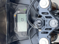 Yamaha R15 V4