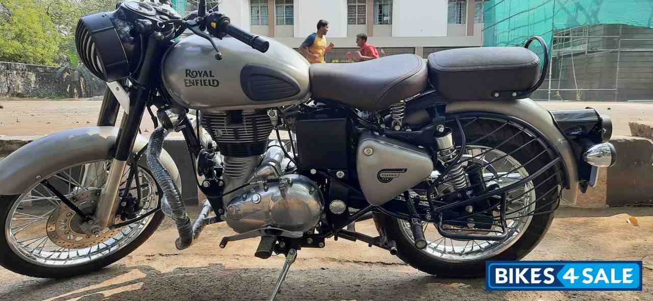 Royal Enfield Classic Gunmetal Grey