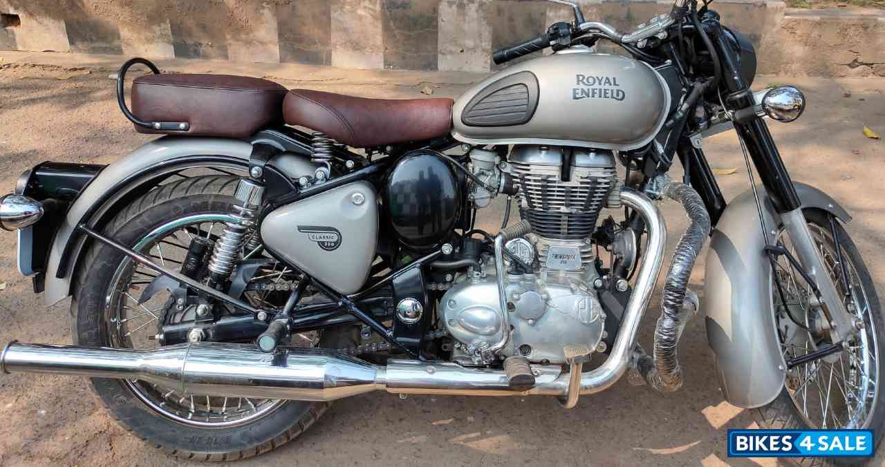 Royal Enfield Classic Gunmetal Grey