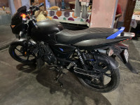 Bajaj Pulsar 125 Neon Disc Single Seat
