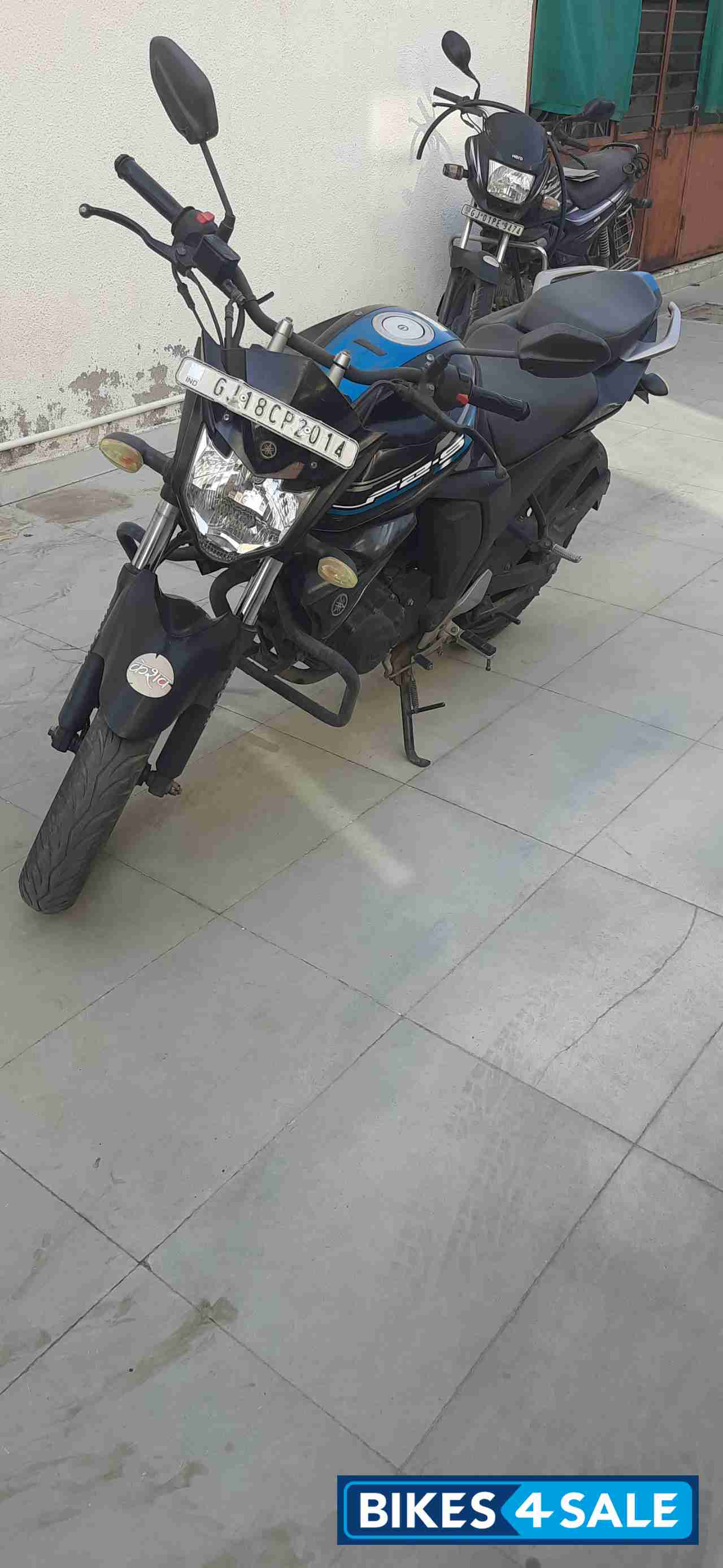 Black - Blue Yamaha FZ-S FI V2