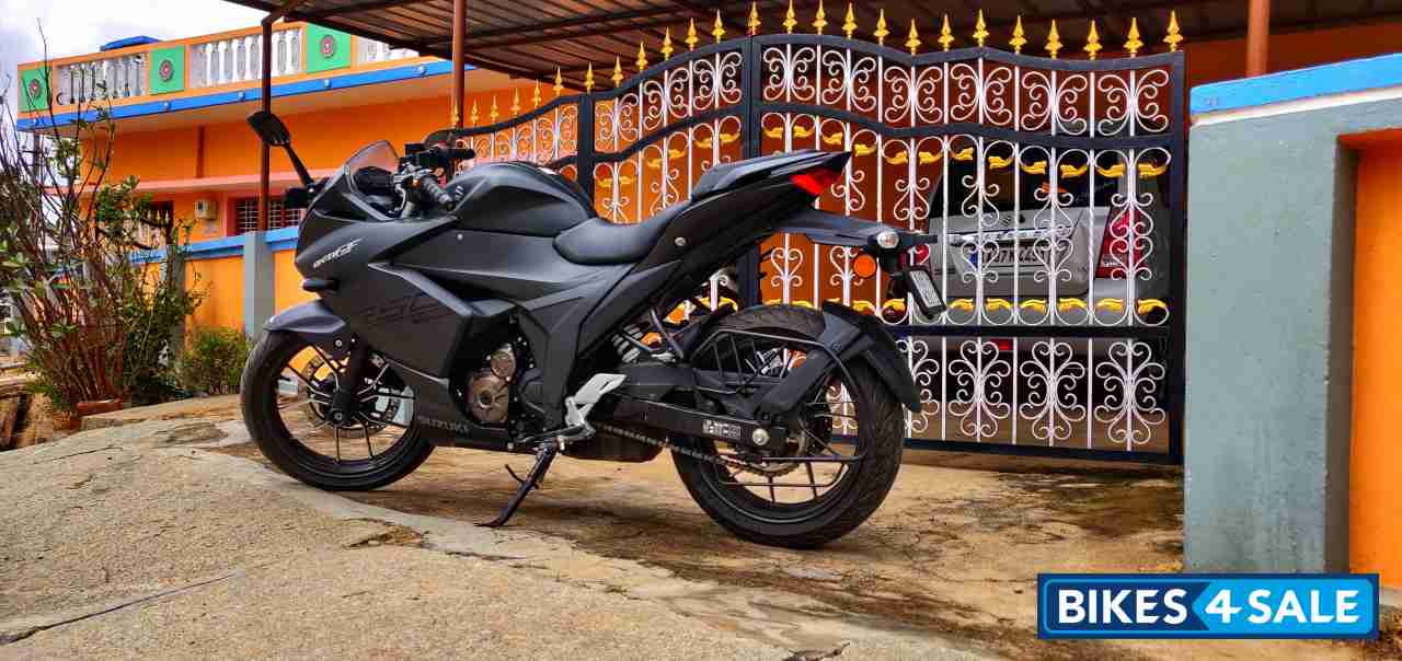 Suzuki Gixxer SF 250 BS6
