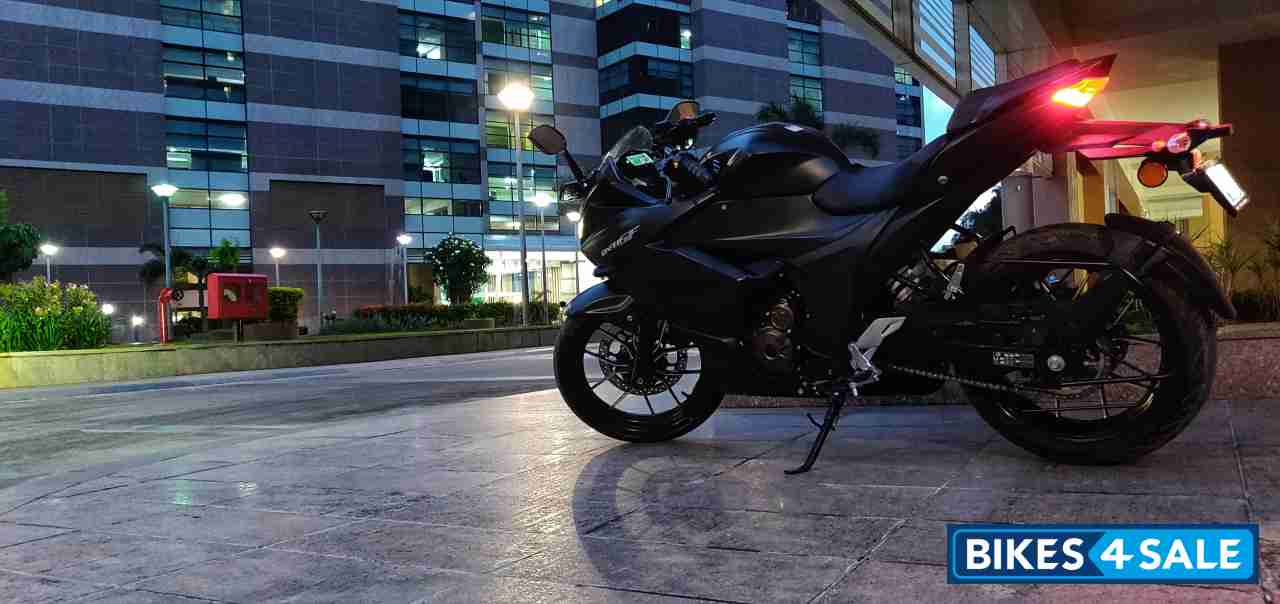 Suzuki Gixxer SF 250 BS6