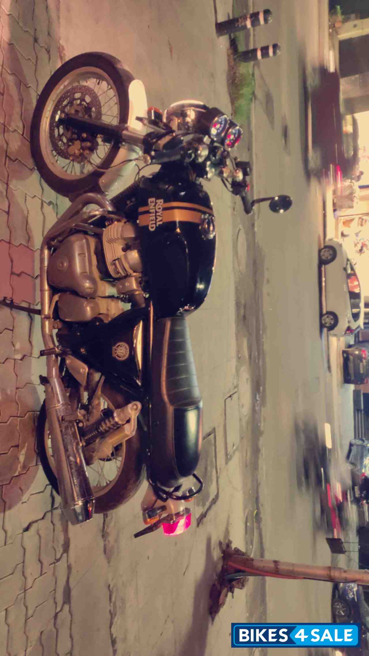 Magic Black Royal Enfield Continental GT 650 Twin