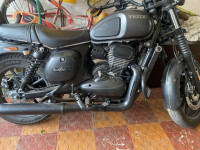 Yezdi Roadster Smokey Grey