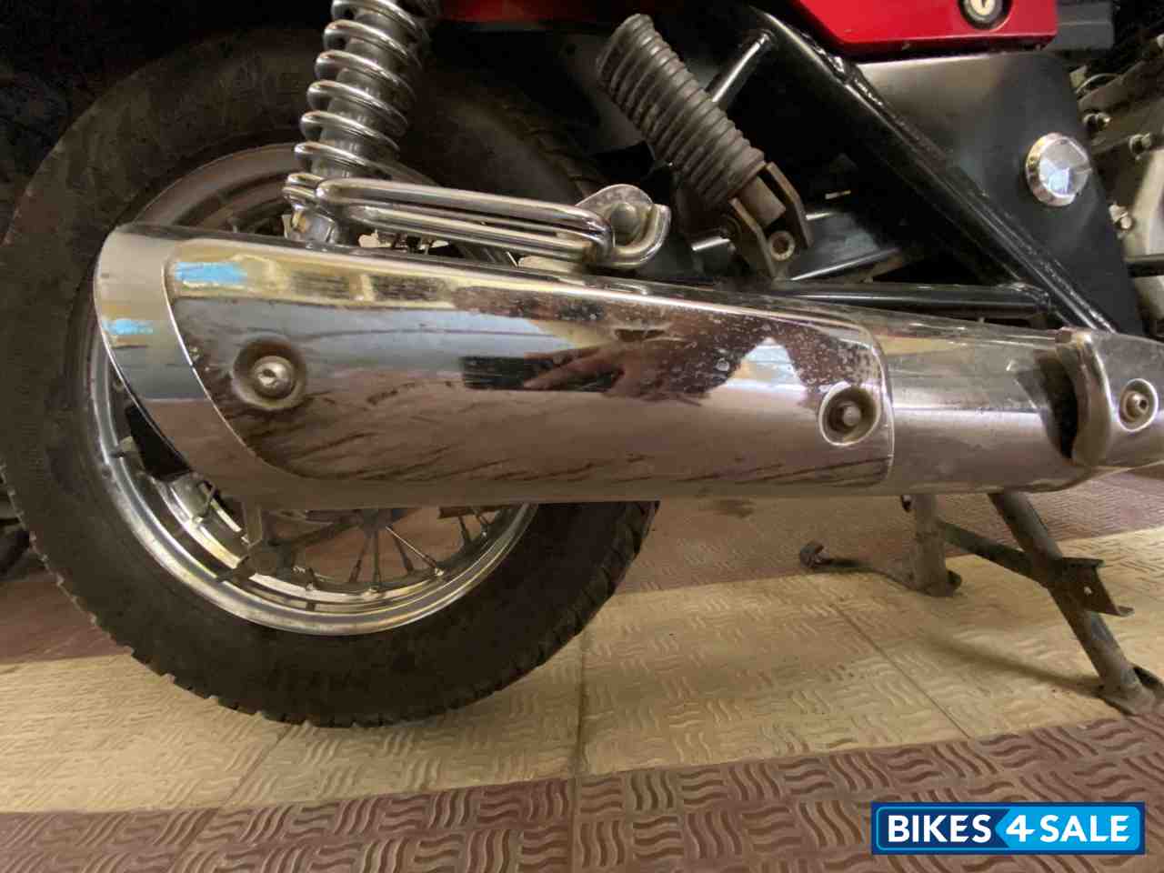 Bajaj Avenger 220 DTS-i Bajaj Avenger 220 DTS-i