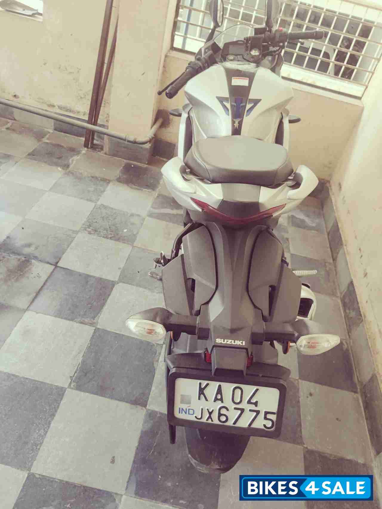 Suzuki Gixxer SF 250