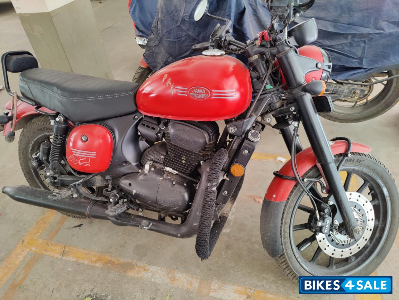 Jawa 42 Dual Channel ABS Orion Red