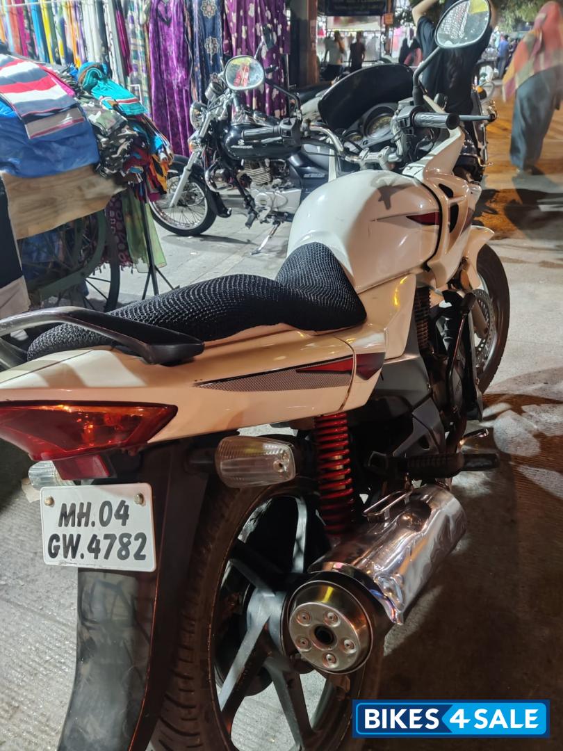 White Hero Karizma R