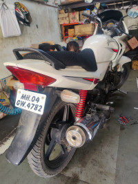 White Hero Karizma R