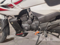 White Hero Karizma R