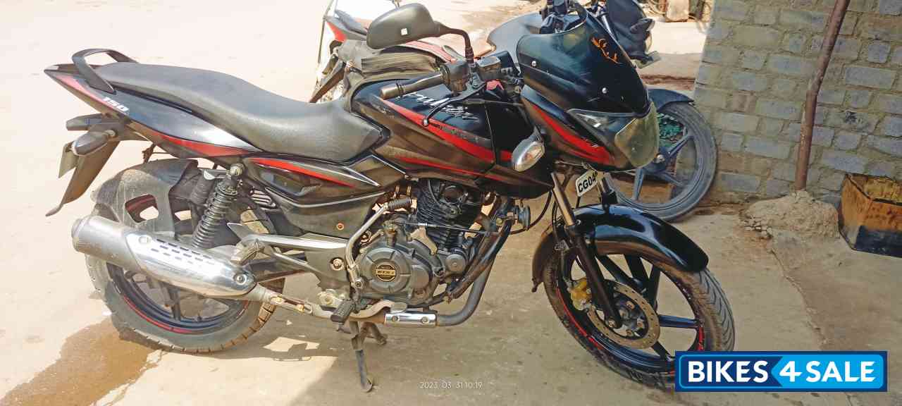 Bajaj Pulsar 150