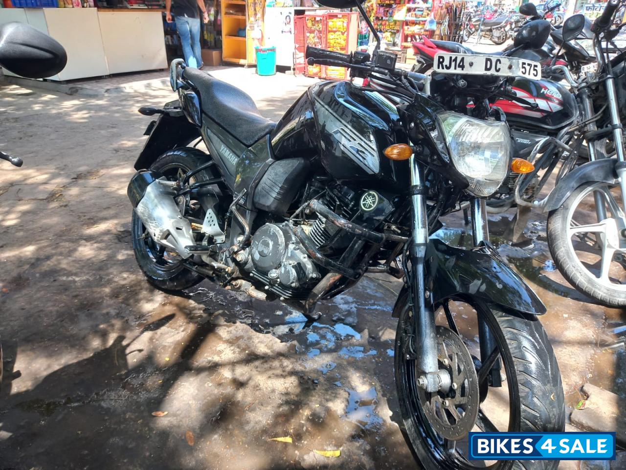 Yamaha FZ16