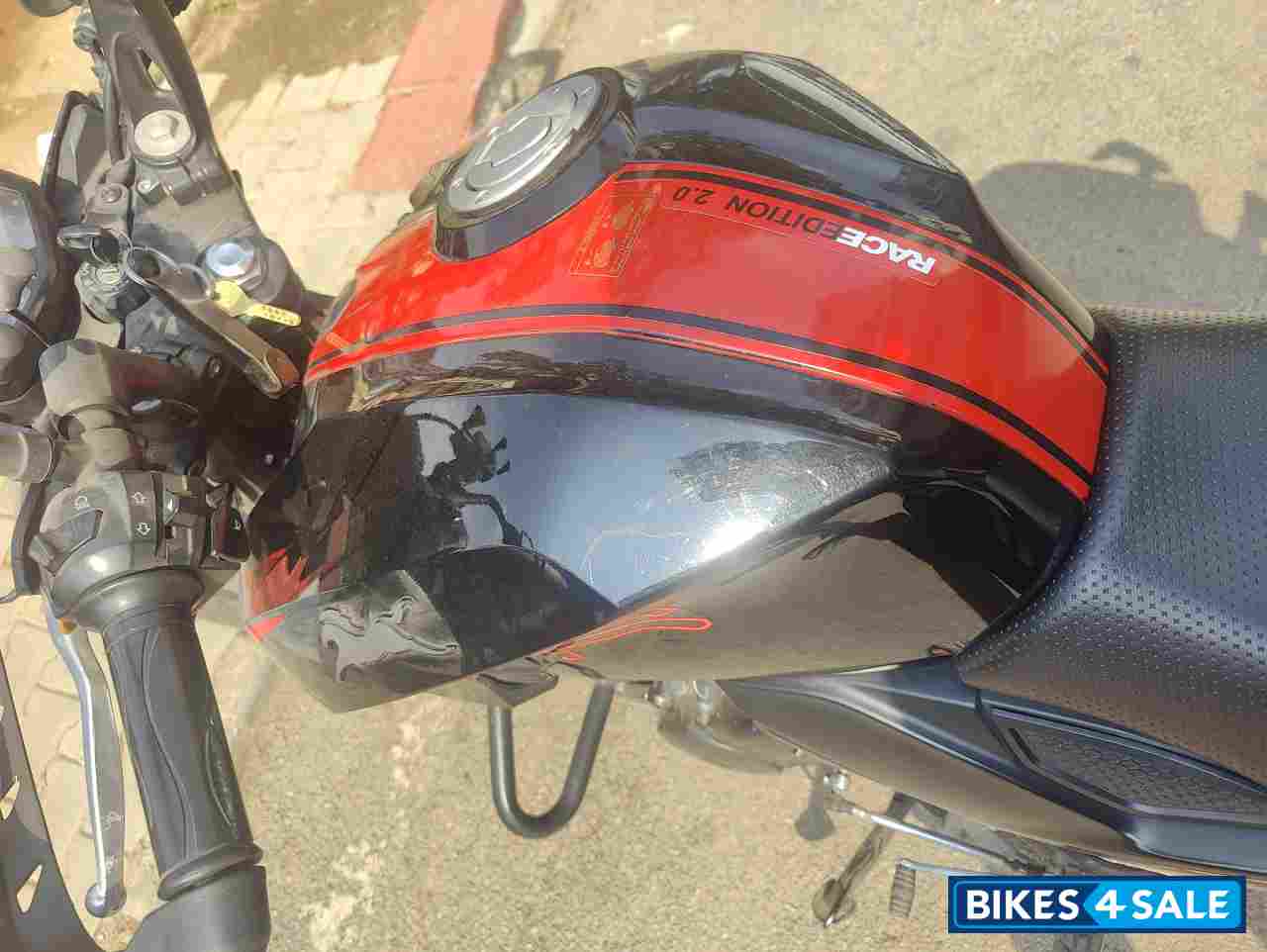 Black TVS Apache RTR 200 4V ABS Race Edition 2.0