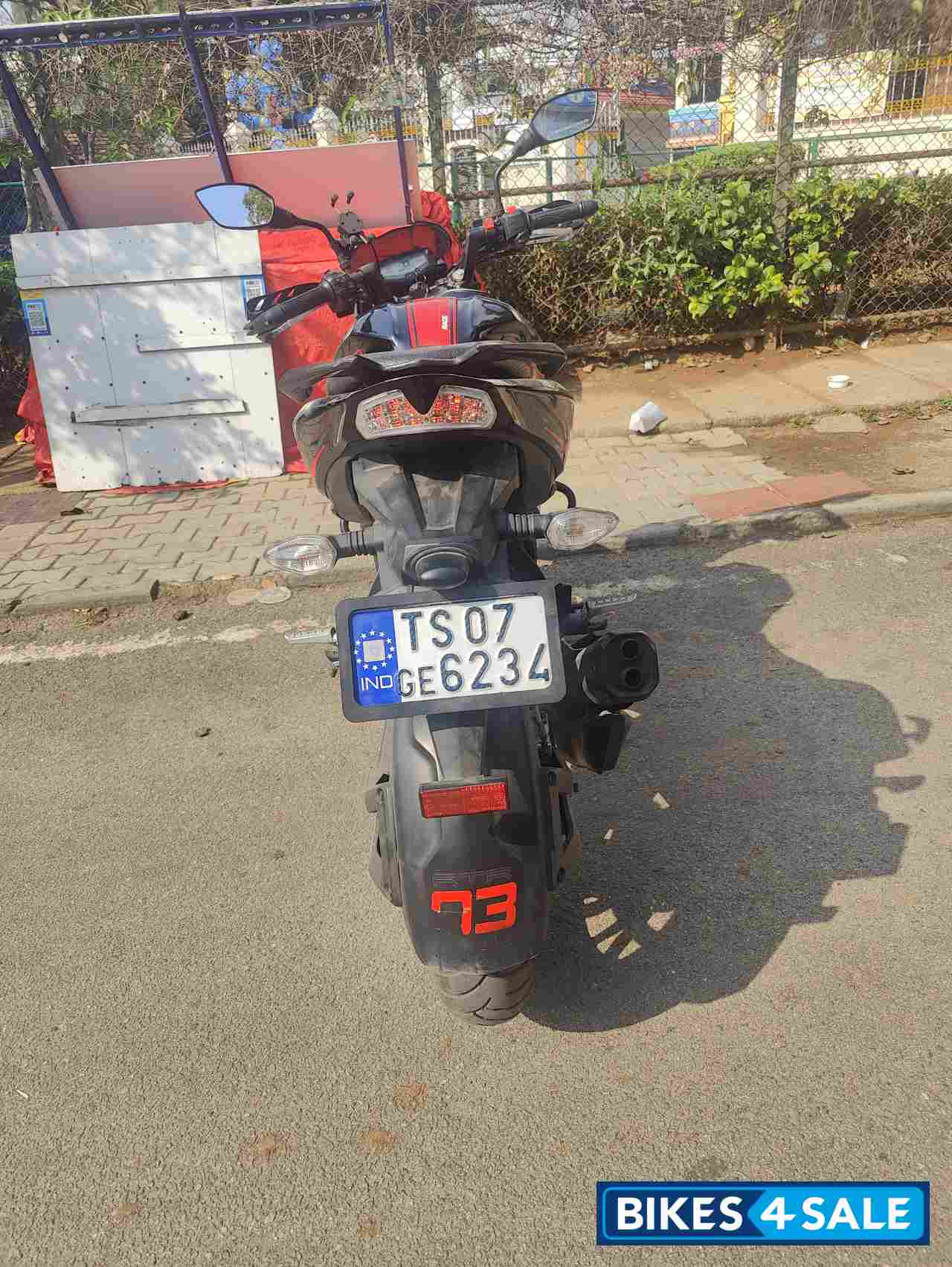 Black TVS Apache RTR 200 4V ABS Race Edition 2.0