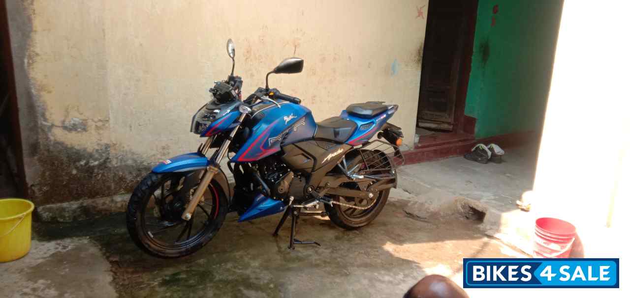 M.blue TVS Apache RTR 200 4V ABS Race Edition 2.0