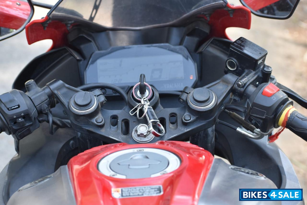 Yamaha YZF R15 V3