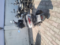 White Suzuki Burgman Street BS6