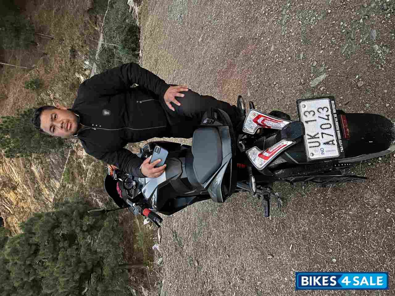 Bajaj Pulsar RS 200 BS6