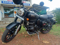 Black Royal Enfield Classic Stealth Black