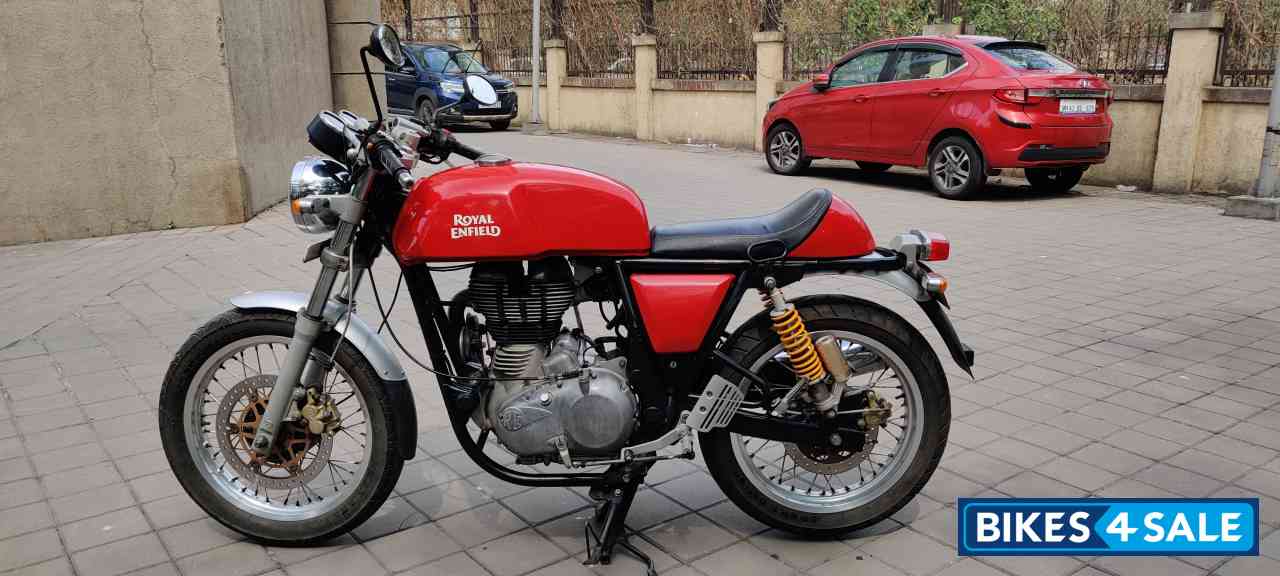 Red Royal Enfield Continental GT 535
