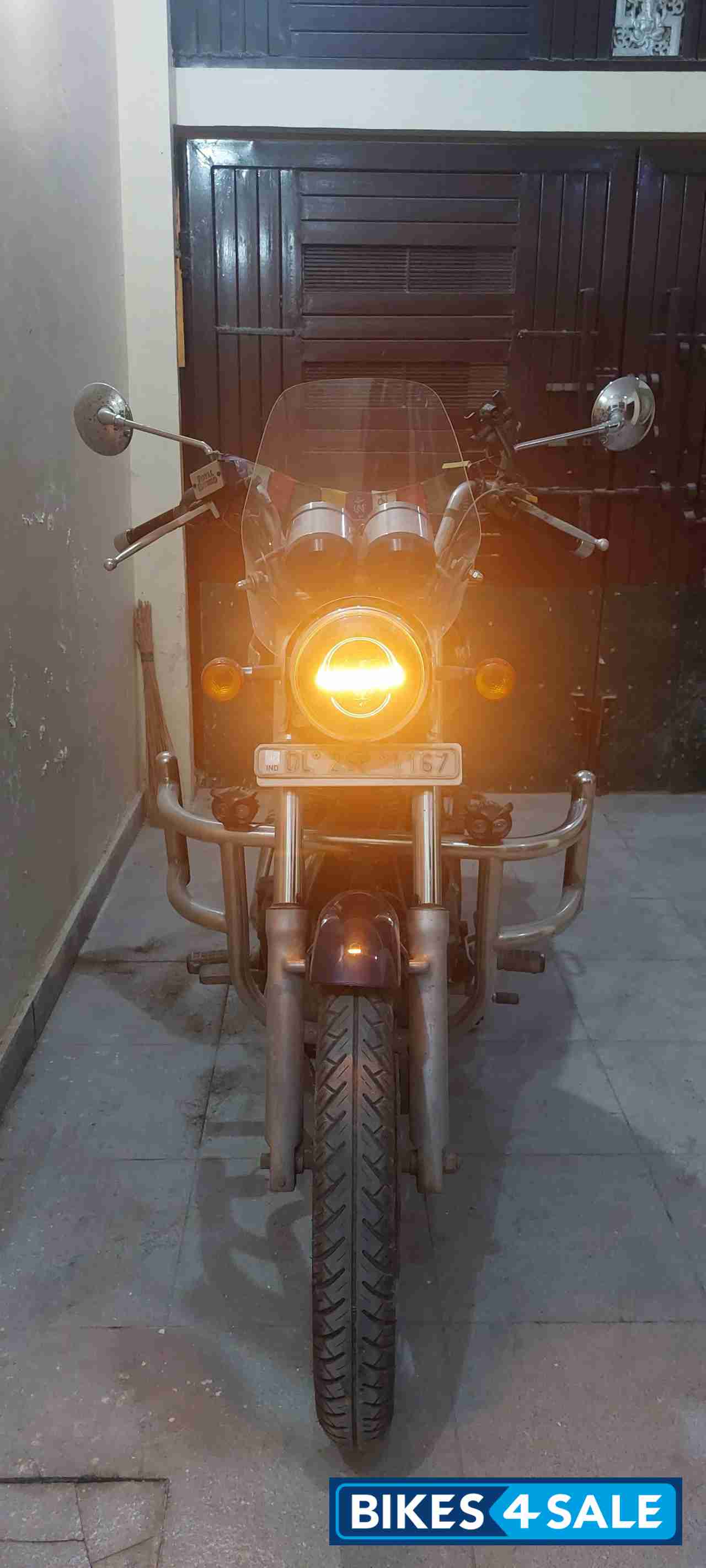 Marine Blue Royal Enfield Thunderbird 350