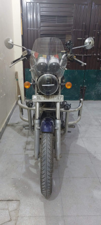 Marine Blue Royal Enfield Thunderbird 350