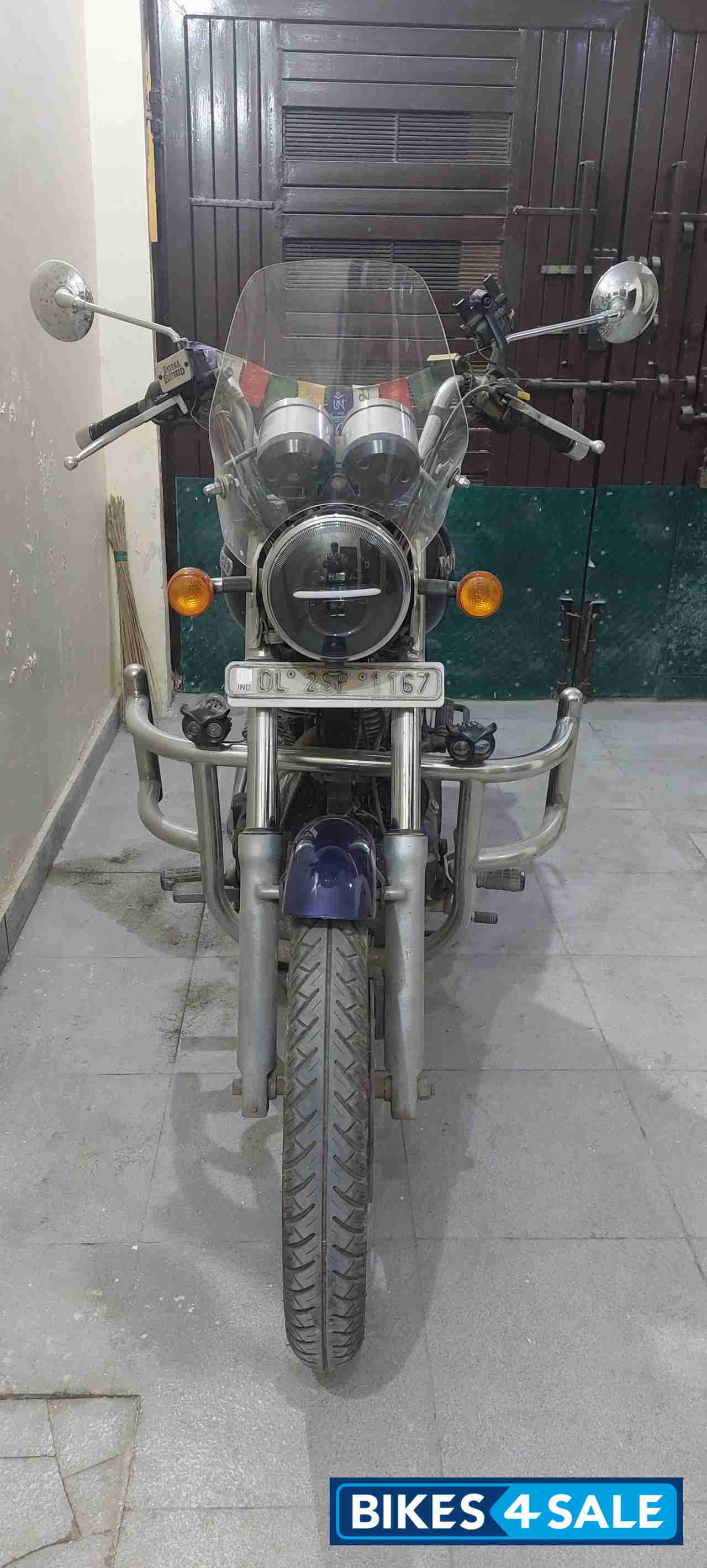 Marine Blue Royal Enfield Thunderbird 350