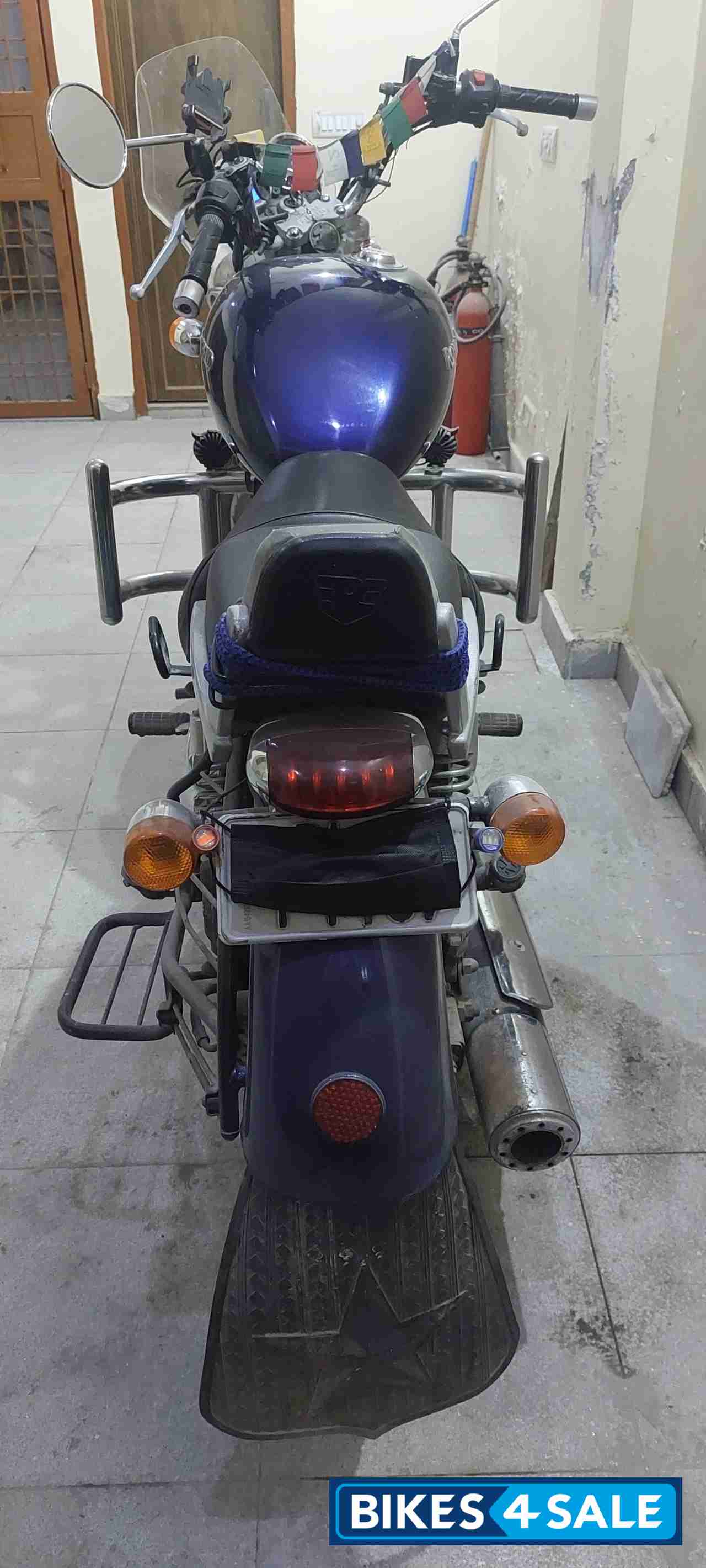 Marine Blue Royal Enfield Thunderbird 350
