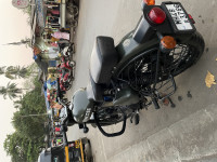 Royal Enfield Classic 500