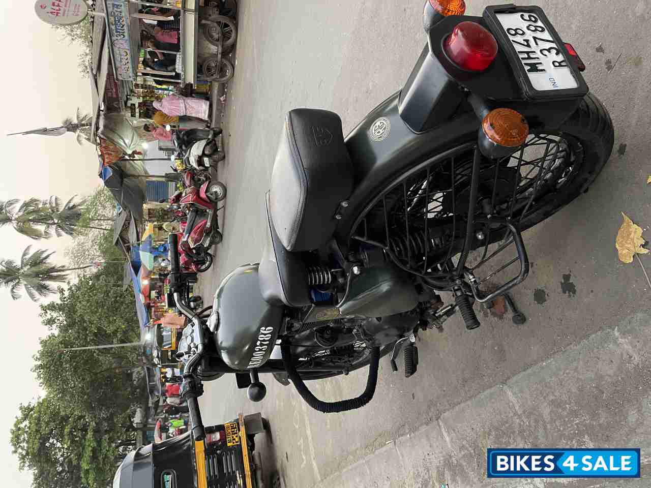 Royal Enfield Classic 500