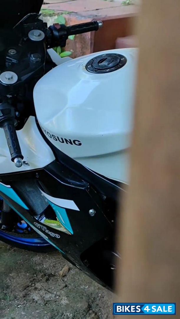 Hyosung GT250R Hyosung GT250R