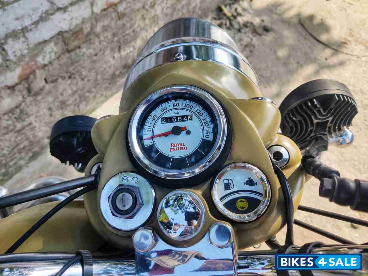 Royal Enfield Classic Desert Storm