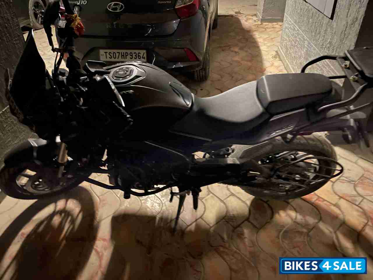 Bajaj 2021 Dominar 400