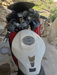 Yamaha YZF R15 2013 Model