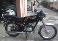 Black Bajaj KB 100 RTZ
