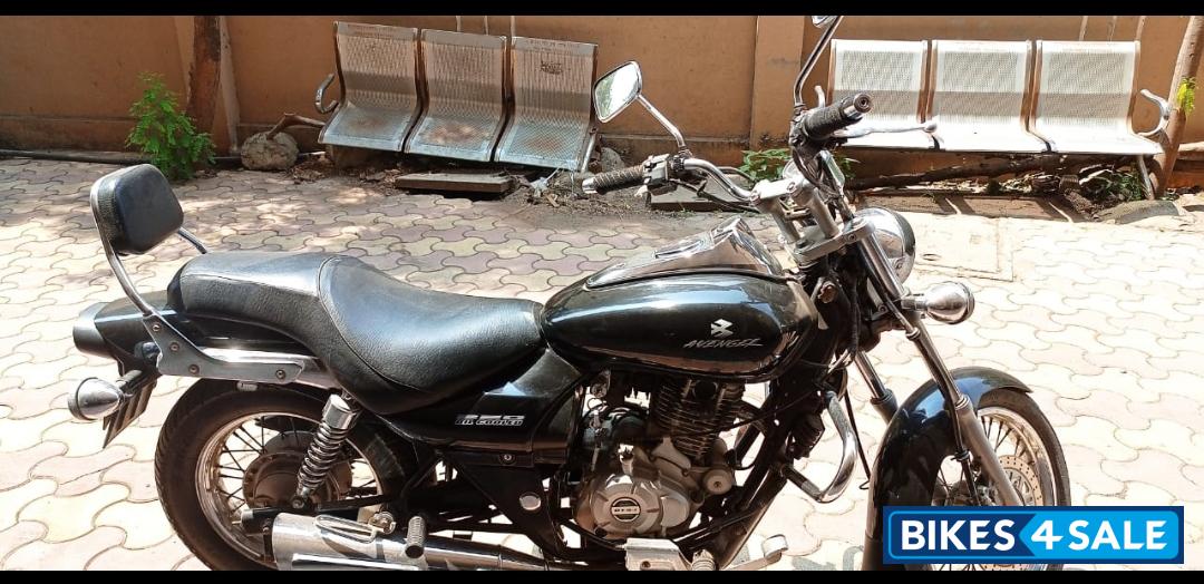 Bajaj Avenger Street 220