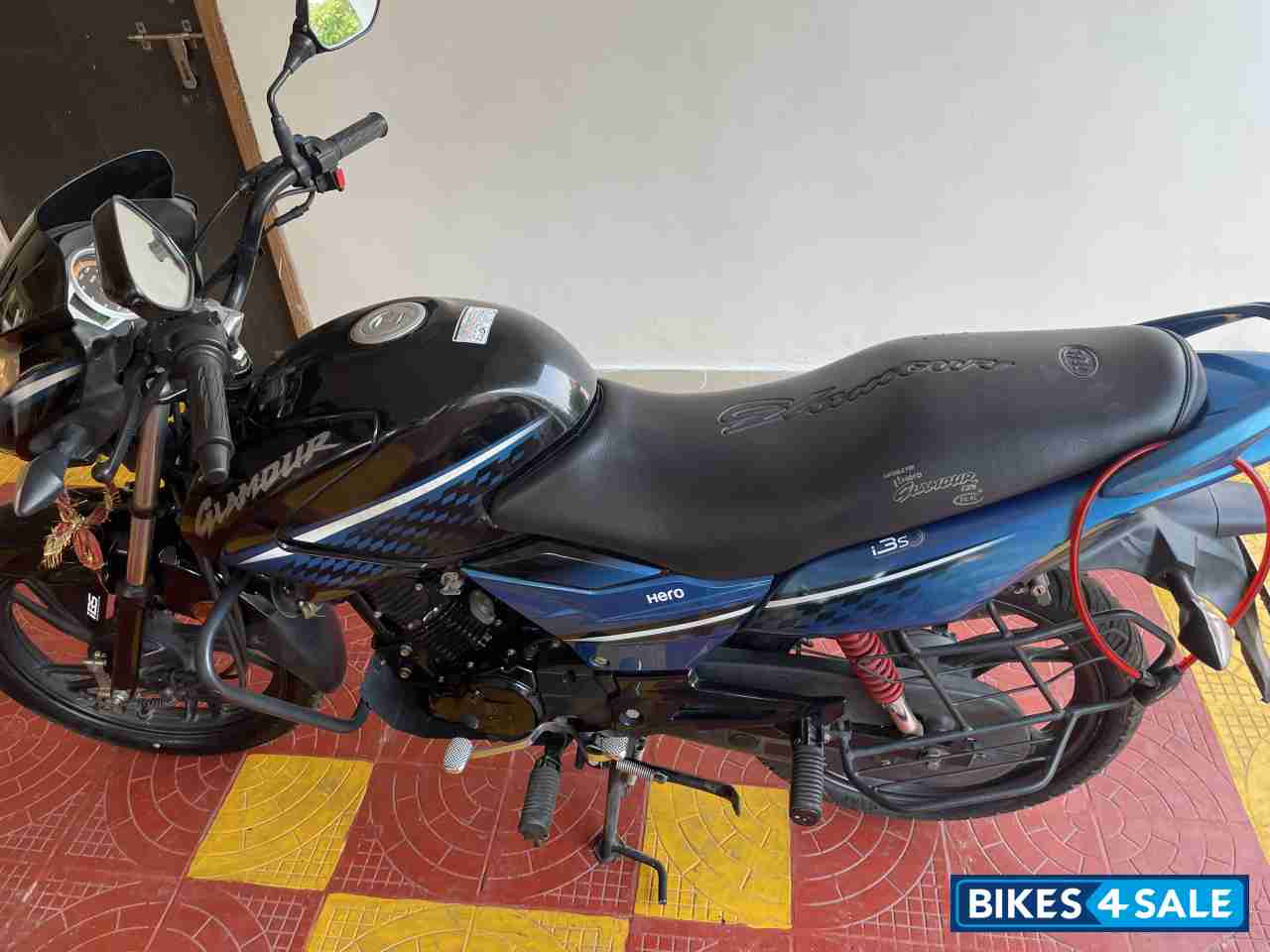 Black & Blue Hero Glamour Glamour I3S