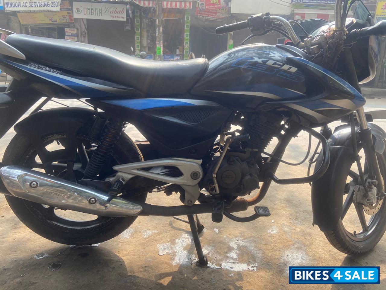 Bajaj XCD 135 DTS-Si Bajaj XCD 135 DTS-Si