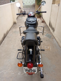 Royal Enfield Classic 350 2016 Model